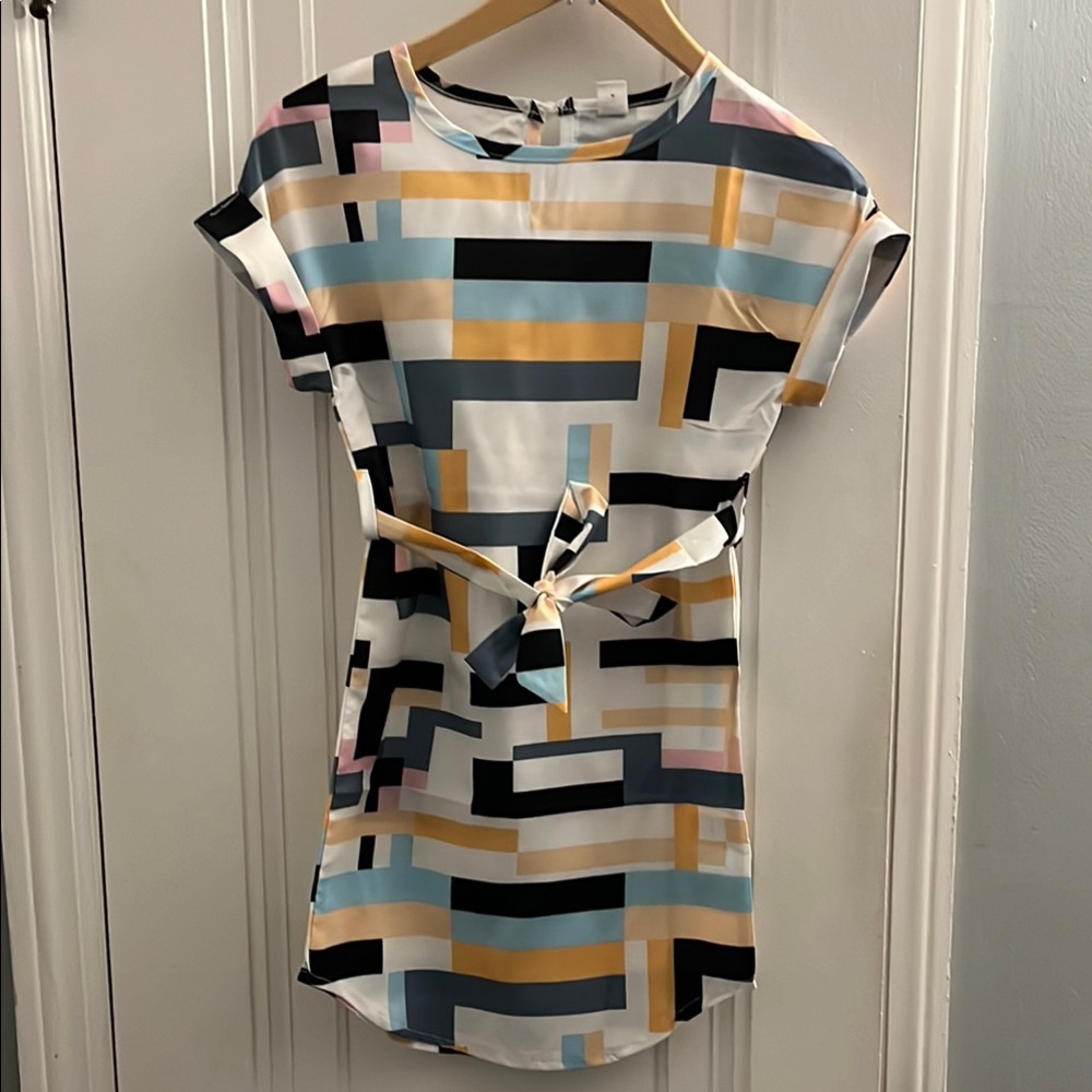 Geometric Patterned Tie-Front Dress